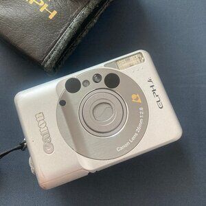 CANON Elph APS Film Camera / 26mm lens. Classic design with Case